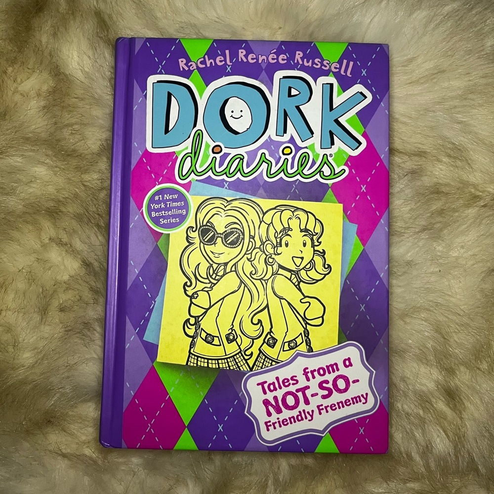 Dork Diaries Book 11